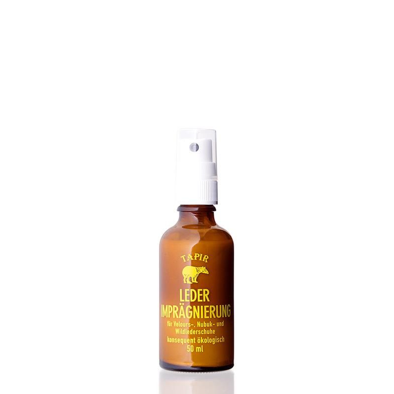 タピールの起毛革用防水スプレー50ml。黄色いロゴと白いノズルが付いた茶色い瓶